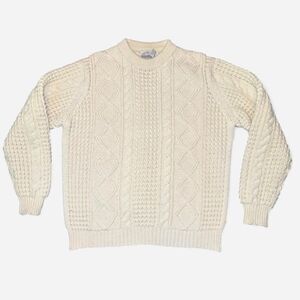 Saugatuck Dry Goods Company Ltd. Cream cable knit 100% Wool fisherman Size Large